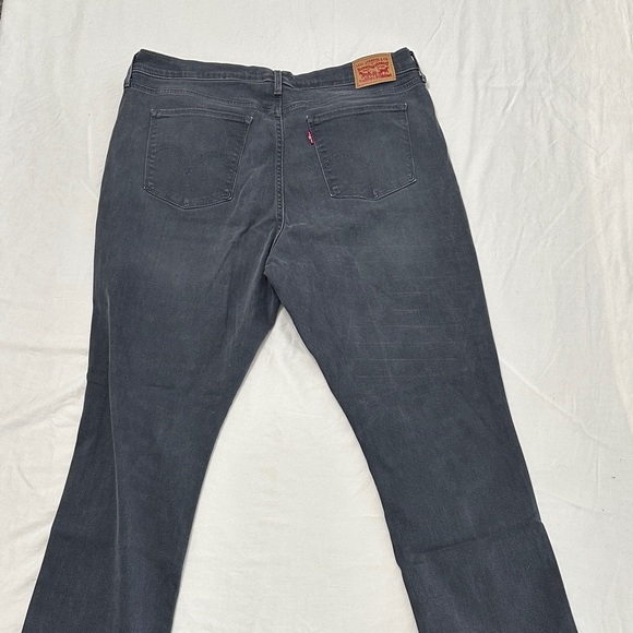 Levi's Women's Charcoal Straight Leg Jeans - Picture 3 of 4